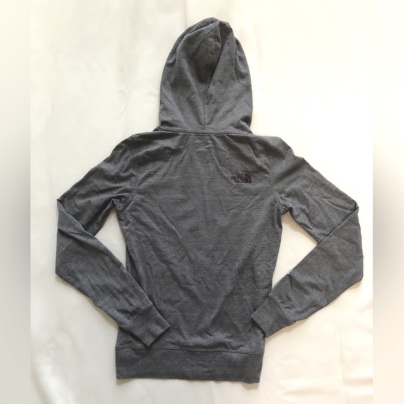 North Face Lightweight Hoodie - Picture 4 of 4